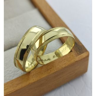 Aliança de Casamento Tradicional Vicenza Ouro 18K 5mm Arredondada