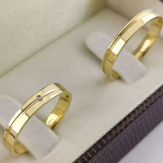 Aliança de Casamento Fina Abreu Ouro 18K 3mm retas c/ Zircônias