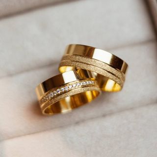 Aliança de Casamento Larga Bento Gonçalves Ouro 18K 7mm retas