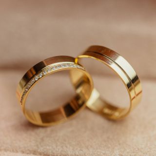 Aliança de Casamento Tradicional Bauru Ouro 18K 5mm retas