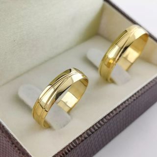 Aliança de Casamento Tradicional Xiu Ouro 18K 5mm Abaulada