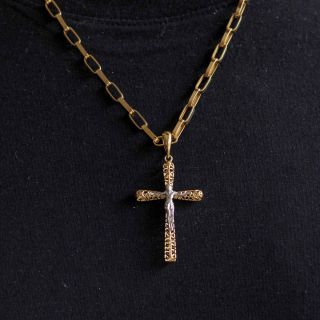 Colar Flave Ouro 18K Corrente Cadeado com Crucifixo Aramado e Cristo Ouro Branco
