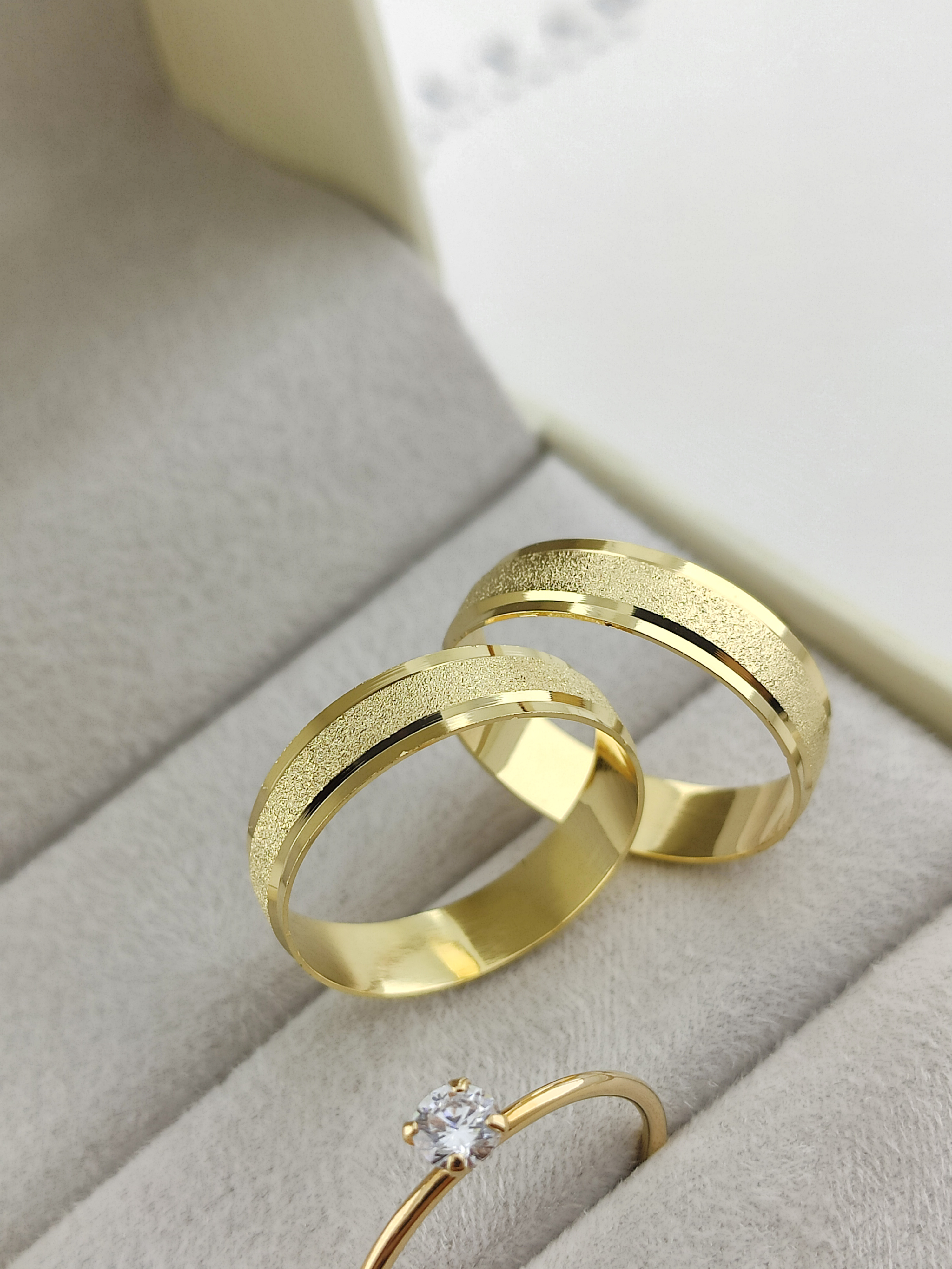 Aliança de Casamento Ouro 18K Inaya 5mm | Aliança Reta