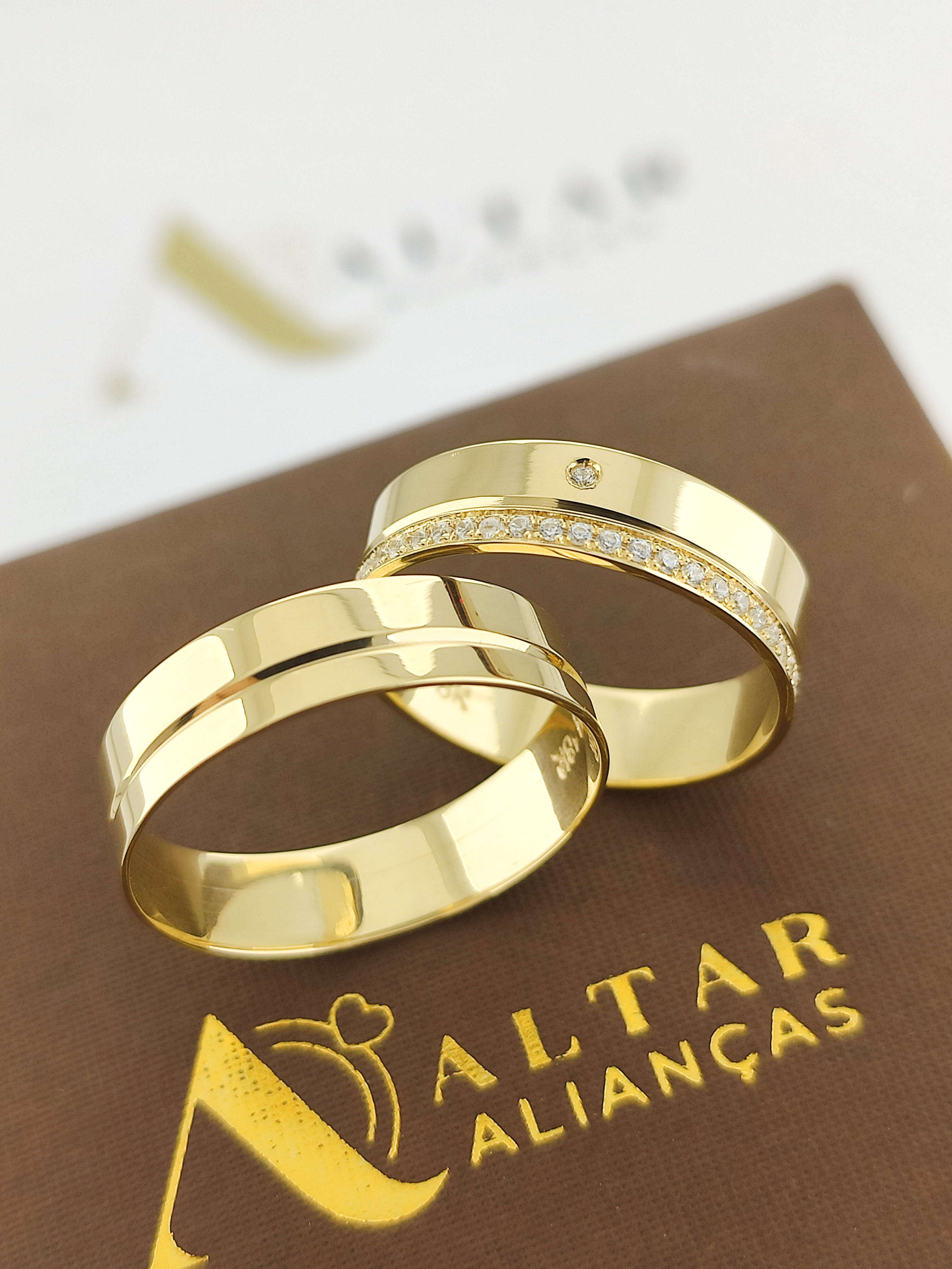Aliança de Casamento Ouro 18K Maláui 5mm | Aliança Reta